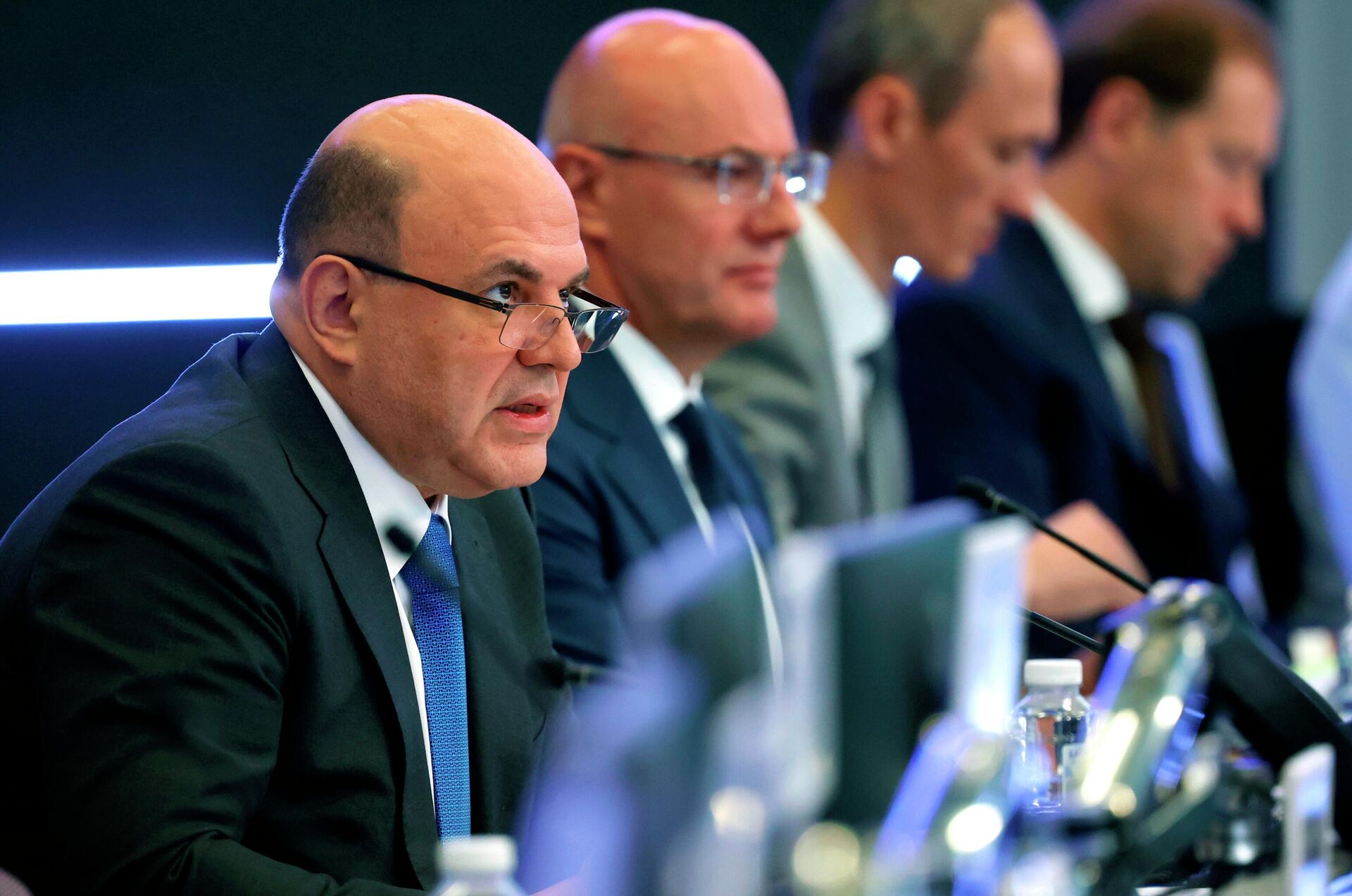 Премьер-министр РФ М. Мишустин провел стратегическую сессию по направлению Строительство и ЖКХ  Премьер-министр РФ М. Мишустин провел стратегическую сессию по направлению Строительство и ЖКХ  - РИА Новости, 1920, 13.09.2025