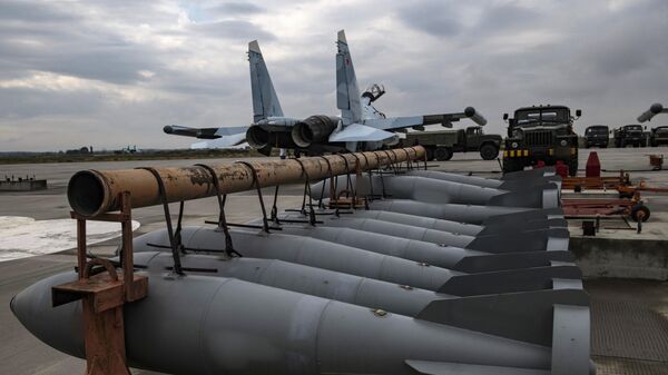 Авиационные бомбы на аэродроме базирования истребителей ВКС России, задействованных в специальной военной операции
