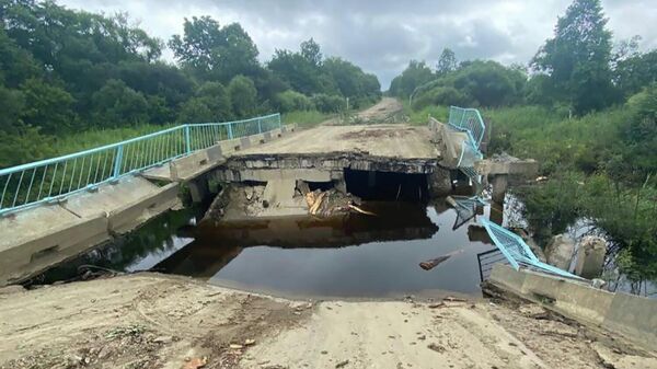 На месте обрушения моста в Кировском районе Приморья