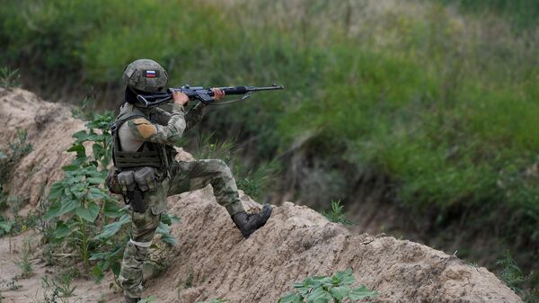 Военнослужащий ВС РФ в секторе специальной военной операции на Украине