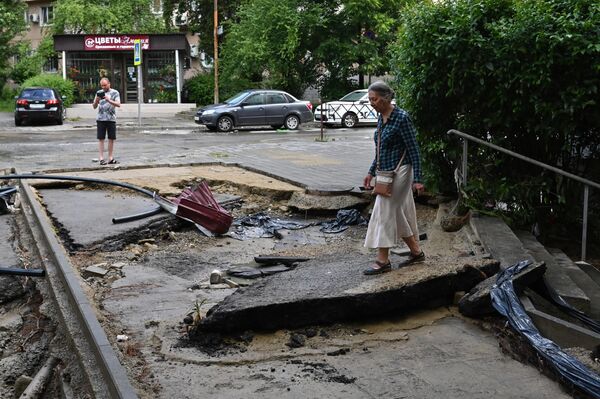 Улица Донская в Сочи, пострадавшая из-за сильного наводнения