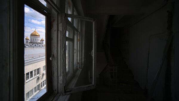 Вид из окна дома-коммуны на Гоголевском бульваре в Москве