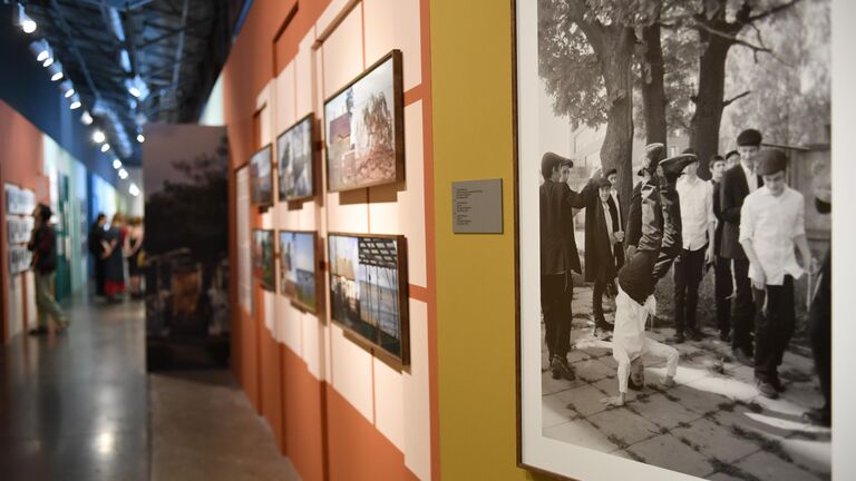 На фотовыставке Чувство дома в Еврейском музее и центре толерантности в Москве