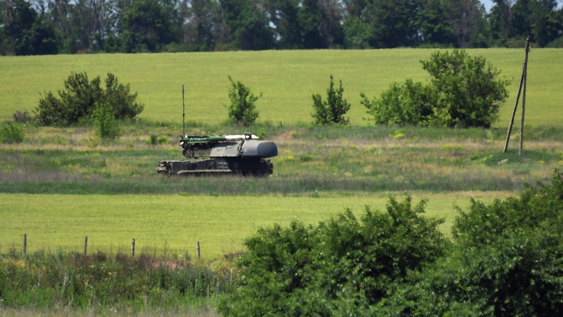 Зенитный ракетный комплекс Бук Вооруженных сил РФ на боевых позициях - РИА Новости, 1920, 31.08.2022