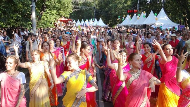 Участники фестиваля INDIA DAY