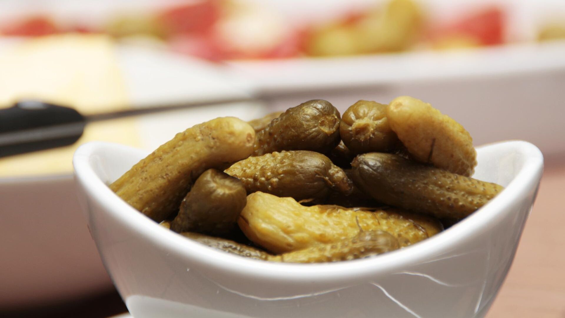 Соленые огурцы - РИА Новости, 1920, 20.11.2025