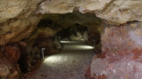 Пещера Таврида