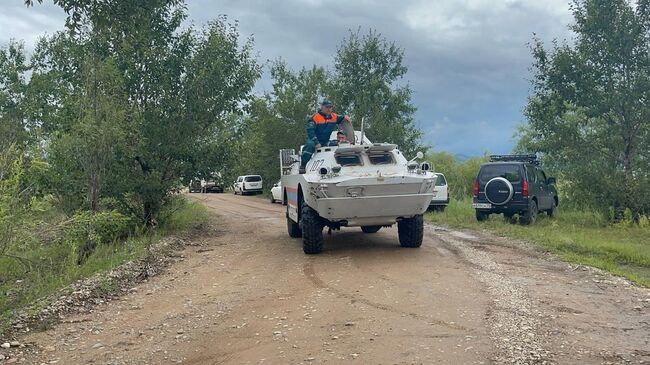 Спасатели Забайкальского края оказывают помощь жителям районов, пострадавших от паводка