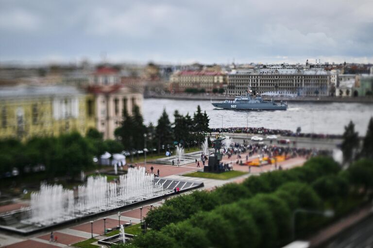 Празднование Дня ВМФ в Санкт-Петербурге