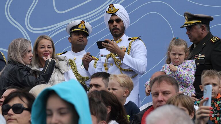 Празднование Дня ВМФ в Санкт-Петербурге