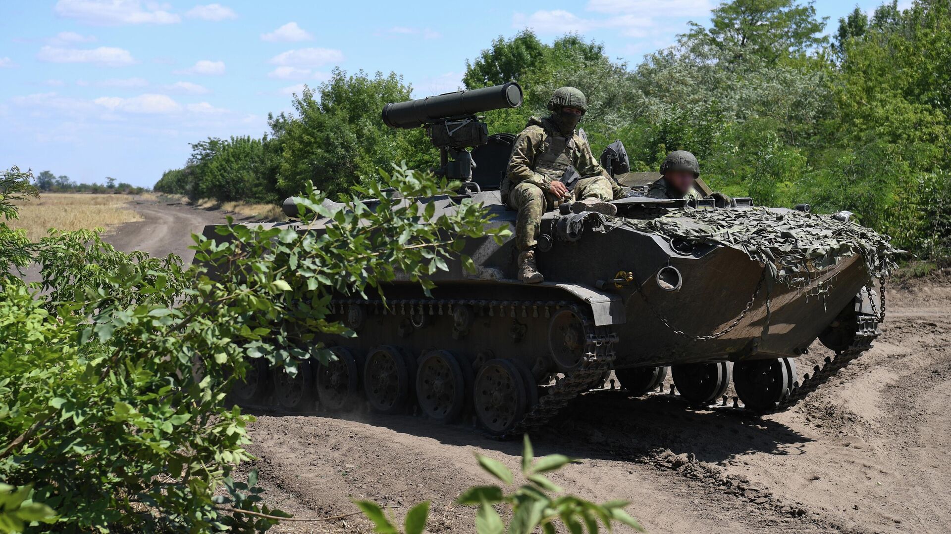 Военнослужащие десантной противотанковой батареи ВДВ в военной операции на Украине - РИА Новости, 1920, 14.08.2022