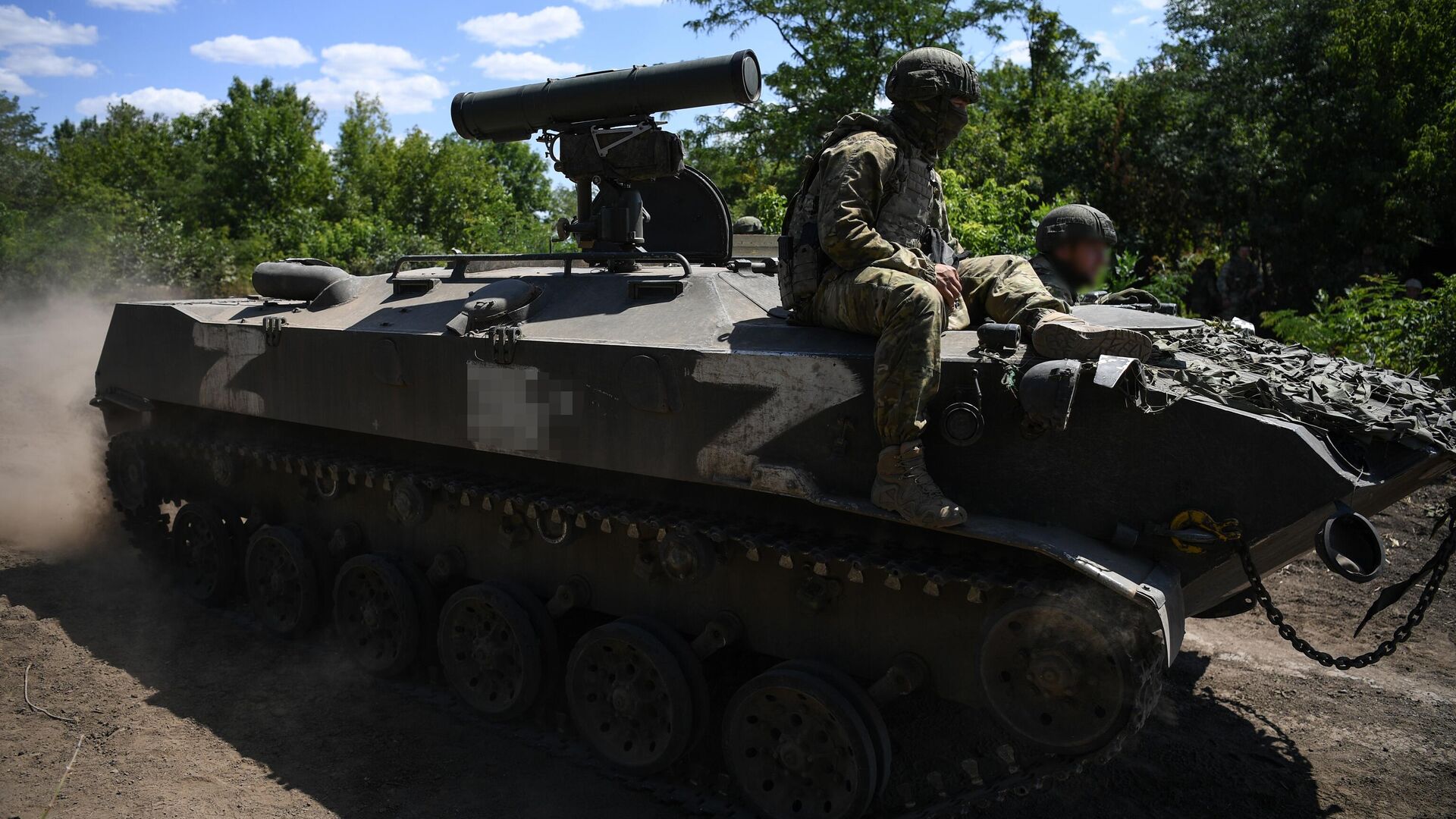 Военнослужащие десантной противотанковой батареи ВДВ на южном направлении специальной военной операции на Украине - РИА Новости, 1920, 06.08.2022