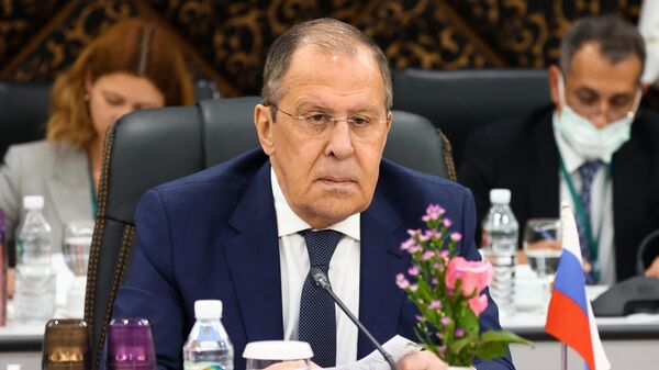 Россия и Китай продолжат координировать свои действия в ООН, заявил Лавров