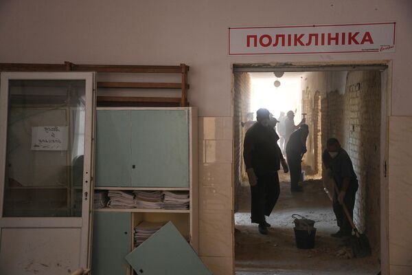 Восстановительные работы в здании Волновахской центральной районной больницы
