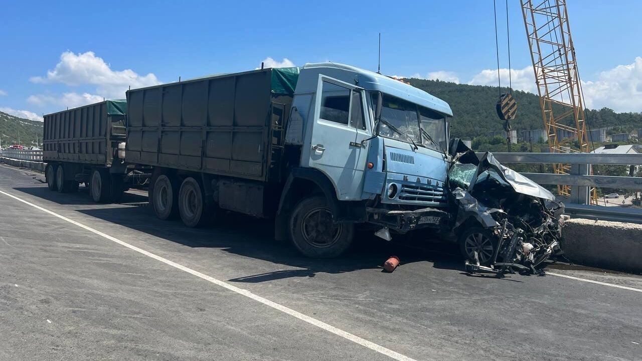 В ДТП под Воронежем погибли два человека - РИА Новости, 04.08.2022