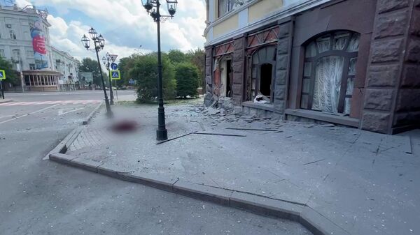 Кадры последствий ударов ВСУ по центру Донецка