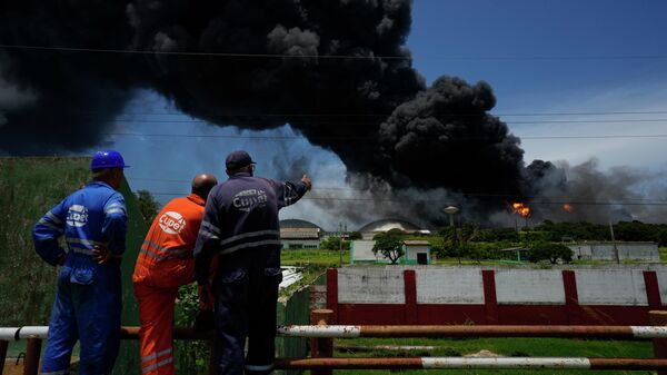 Пожар на нефтехранилище в провинции Матансас, Куба