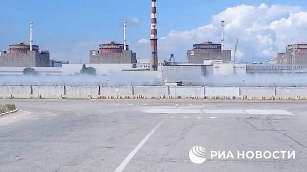 Последствия удара по Запорожской АЭС. Кадр видео Минобороны России