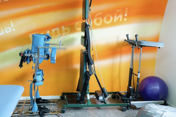В ресурсном центре работают специалисты разных профилей В ресурсном центре работают специалисты разных профилей
