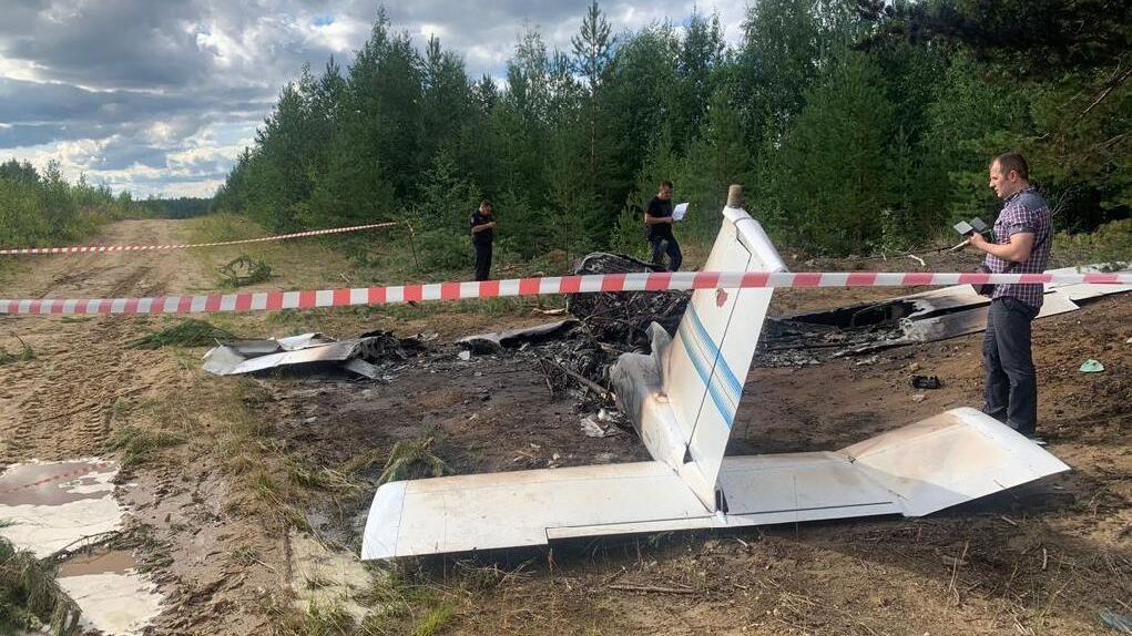 На месте падения легкомоторного самолета Cessna в Коми - РИА Новости, 1920, 03.04.2023