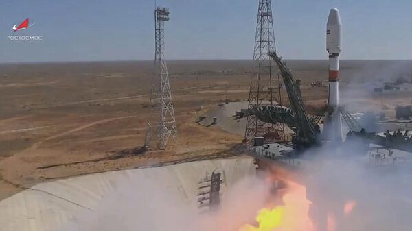 Кадры старта ракеты Союз-2.1б с иранским спутником