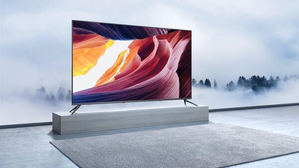 Компания realme представила новый телевизор Smart TV SLED 4K