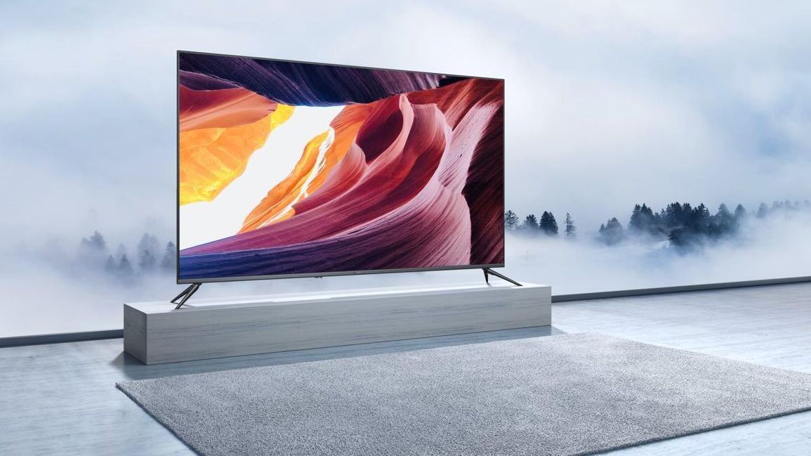 Компания realme представила новый телевизор Smart TV SLED 4K - РИА Новости, 1920, 09.08.2022