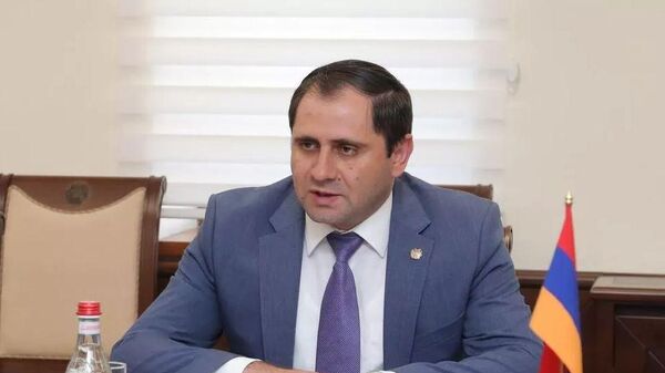 Министр обороны Армении Сурен Папикян. Архивное фото
