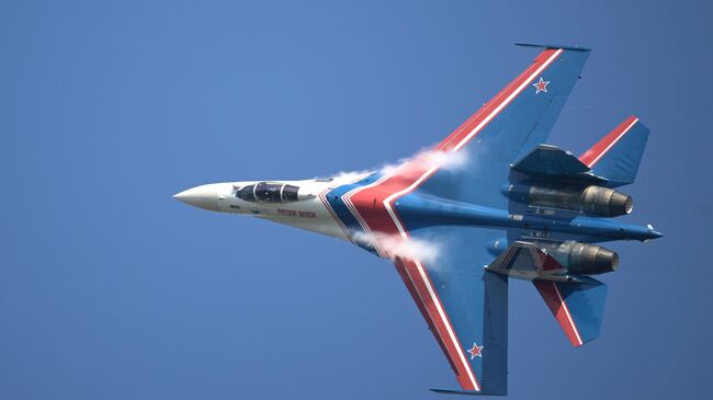 Участник авиационной группы высшего пилотажа Русские Витязи (Су-35С)