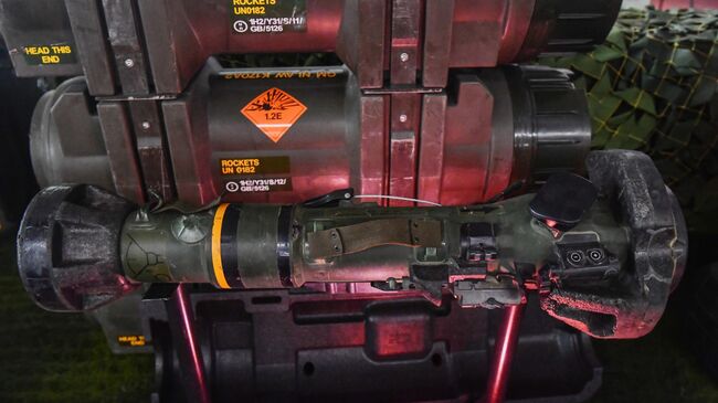 Американский противотанковый ракетный комплекс FGM-148 Javelin и ракеты UN 0182