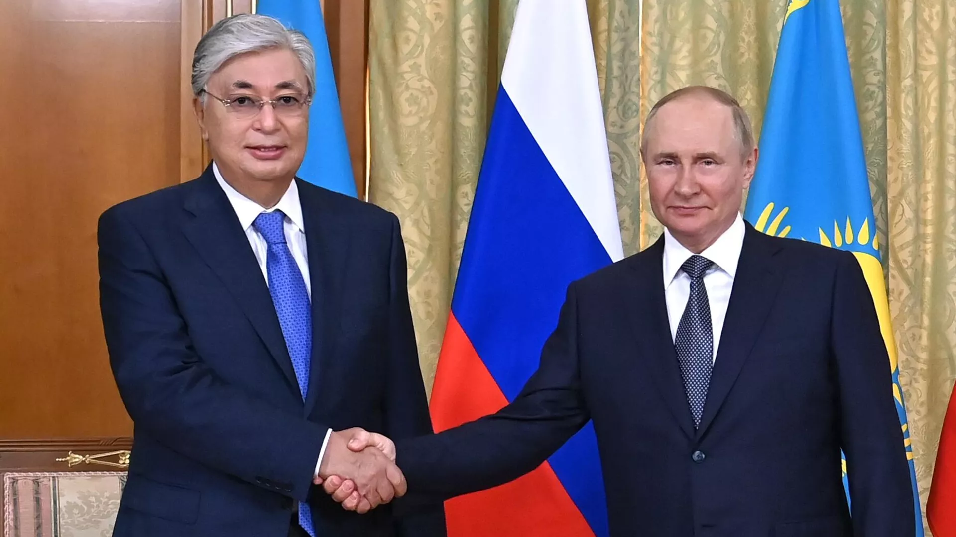Президент РФ Владимир Путин и президент Казахстана Касым-Жомарт Токаев во время встречи - РИА Новости, 1920, 07.11.2022