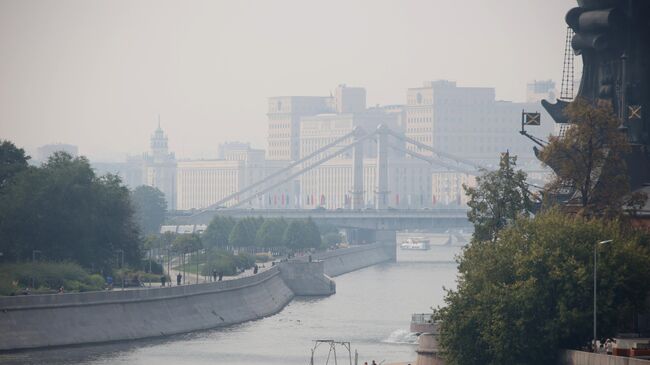 Крымский мост в Москве