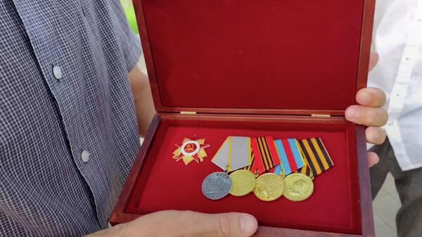 Потомкам героя ВОВ вернули украденные при киевской власти медали