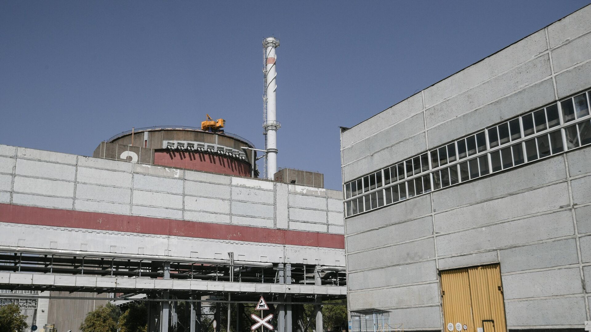 The Armed Forces of Ukraine bombed the perimeter of the Zaporozhye nuclear power plant