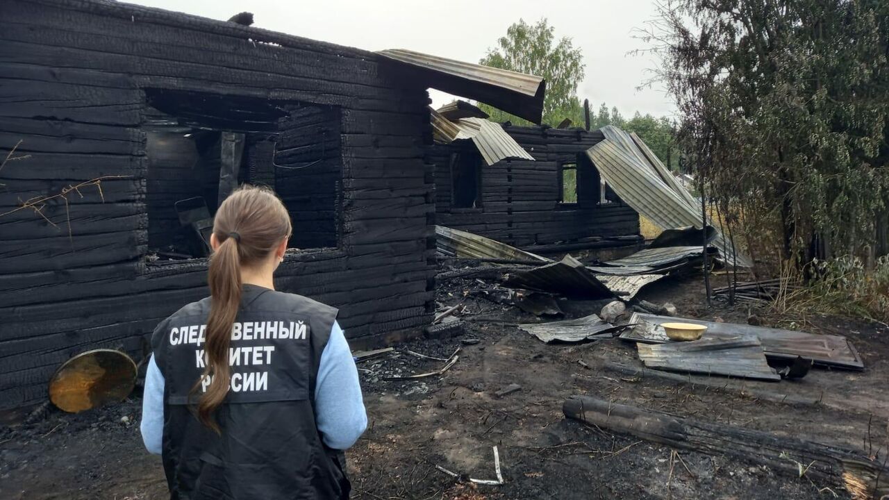 В многоэтажке в Волгограде загорелись две квартиры - РИА Новости, 12.09.2023