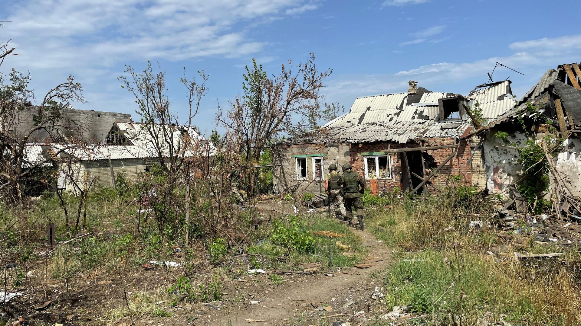 В ДНР после обстрелов ВСУ погибли четыре мирных жителя за сутки - РИА  Новости, 12.09.2022