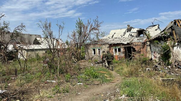 Разрушенный дом в ДНР