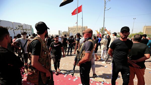 Бойцы формирования Сарая ас-Салям (Бригады мира) в Багдаде