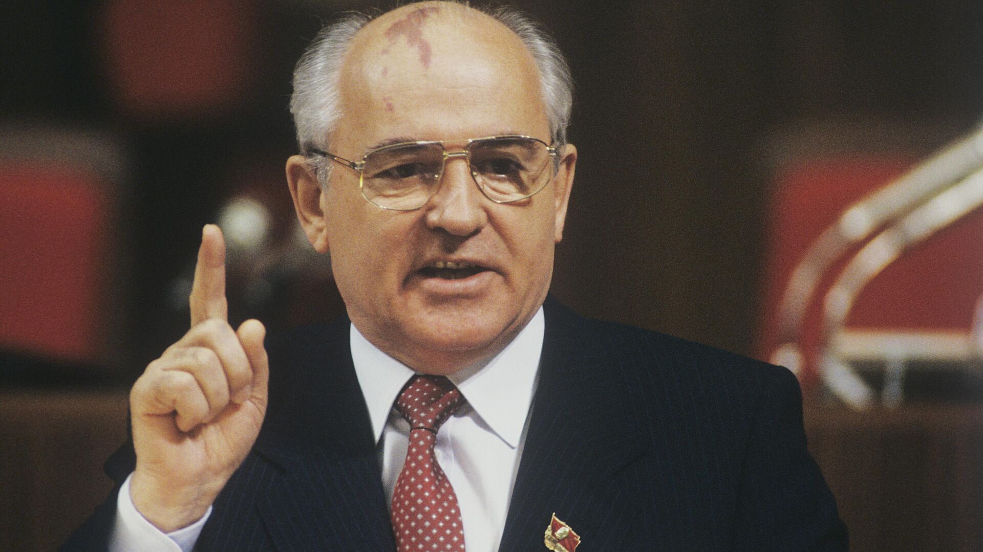 В США представили Горбачева своим президентом - РИА Новости, 06.09.2022