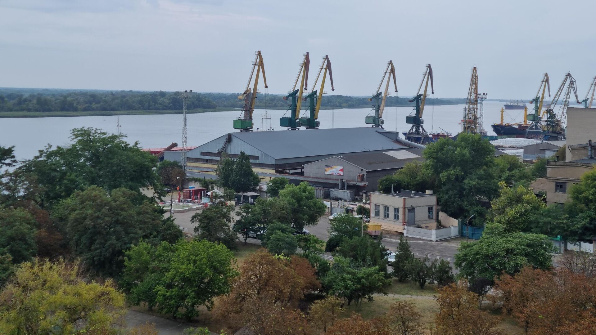 Морской порт в Херсоне - РИА Новости, 1920, 18.09.2022