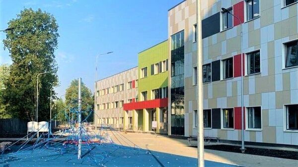 Новый корпус лицея №7  на улице Шмидта в Щелково