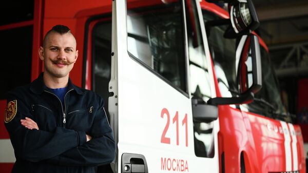 Пожарный отряда № 211 Пожарно-спасательного центра Москвы Виталий Авдеев