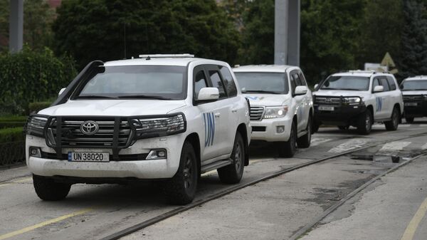 Автомобили делегатов Международного агентства по атомной энергии (МАГАТЭ) на территории Запорожской атомной электростанции