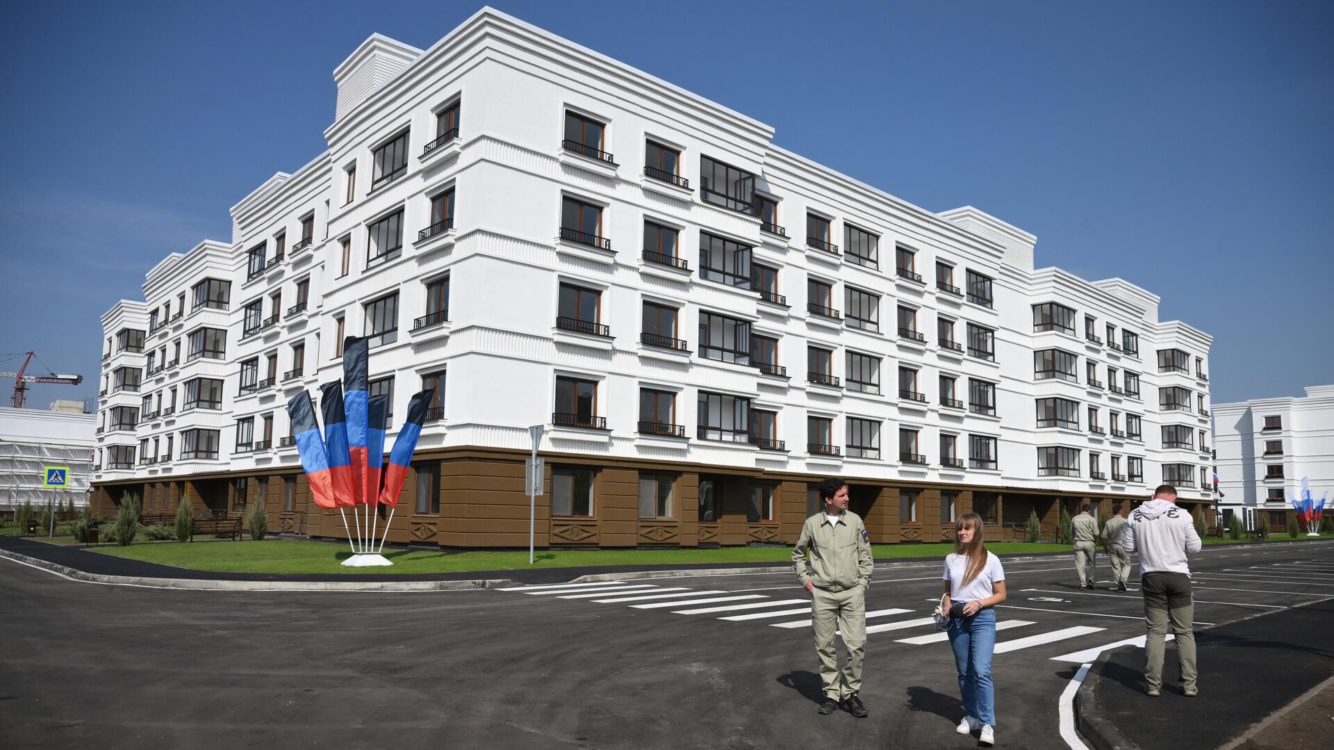 Новый построенный жилой дом в Мариуполе - РИА Новости, 1920, 09.09.2022