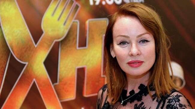 Актриса Жанна Эппле