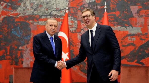 Президент Сербии Александр Вучич и президент Турции Тайип Эрдоган во время встречи в Белграде