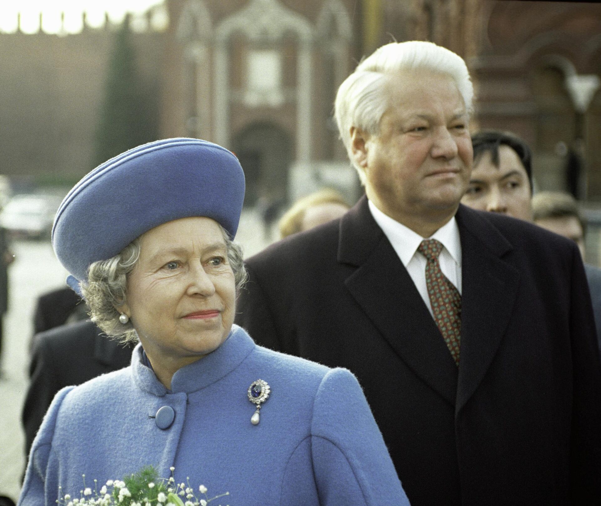 Президент России Борис Ельцин и королева Великобритании Елизавета II во время официального визита королевы в Россию - РИА Новости, 1920, 08.09.2022