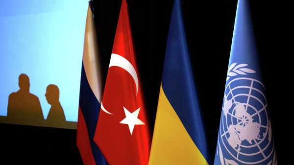Флаги России, Турции, Украины и ООН