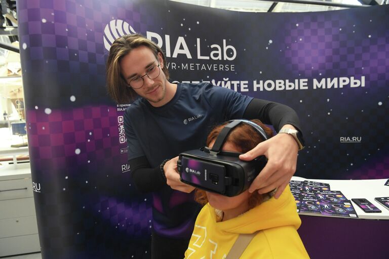 РИА Новости презентовало космические AR- VR- проекты на Дне Города на ВДНХ