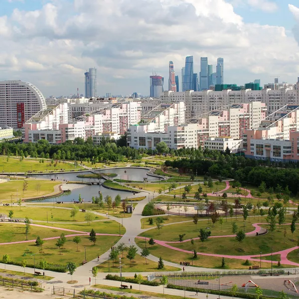 Парк Ходынское поле в Москве Парк Ходынское поле в Москве